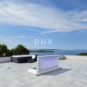 OTOK RAB, BANJOL - Luksuzni PENTHOUSE s 360° pogledom