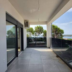 OTOK RAB, BANJOL - Luksuzni PENTHOUSE s 360° pogledom