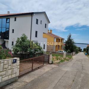 PAG - MANDRE Trosoban apartman s pogledom na more - 117m2
