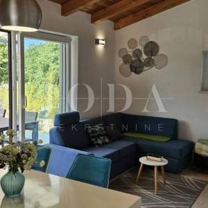 Pazin, okolica, Villa sa bazenom u prirodi