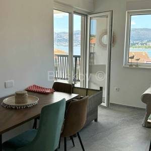 Penthouse s otvorenim pogledom na more, krovna terasa