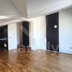 PENTHOUSE UZ MORE S BAZENOM I PANORAMSKIM POGLEDOM
