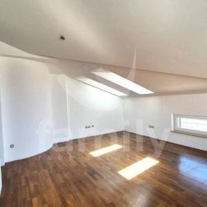 PENTHOUSE UZ MORE S BAZENOM I PANORAMSKIM POGLEDOM