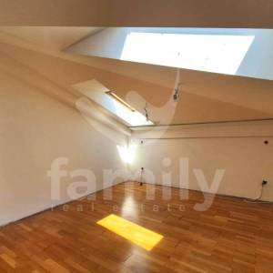 PENTHOUSE UZ MORE S BAZENOM I PANORAMSKIM POGLEDOM