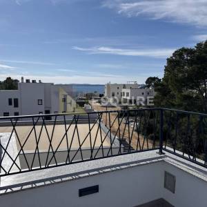 PETRČANE - PUNTA RADMAN Lluksuzni penthouse s krovnom terasom s panoramskim pogledom na more!!!