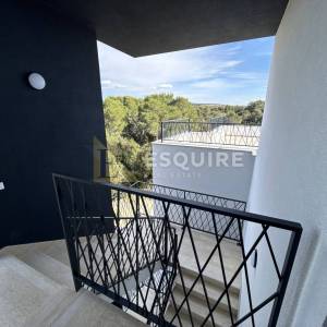 PETRČANE - PUNTA RADMAN Lluksuzni penthouse s krovnom terasom s panoramskim pogledom na more!!!