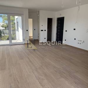 PETRČANE - PUNTA RADMAN Lluksuzni penthouse s krovnom terasom s panoramskim pogledom na more!!!
