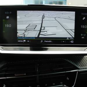 Peugeot 2008 155 GT Line AUTOMATIK *LED, NAVIGACIJA, KAMERA*