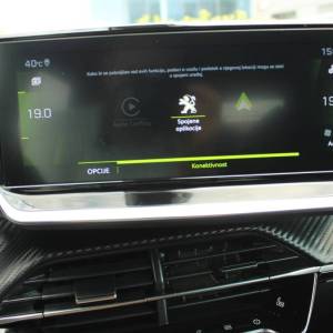 Peugeot 2008 155 GT Line AUTOMATIK *LED, NAVIGACIJA, KAMERA*
