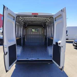 Peugeot Boxer 335 L3H2 Blue HDi 120