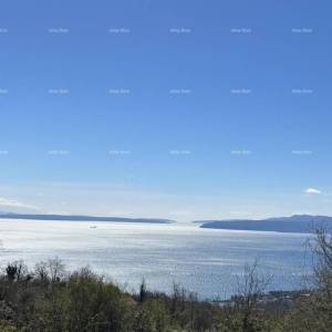 Pogled na more!! Prodaja građevinskog zemljišta, površine cca 5000 m², s prijavljenim početkom gradnje, Opatija!