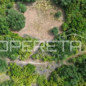 Poljoprivredno zemljište 342 m2 između Smokvice i Blata
