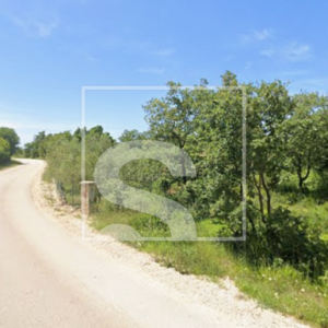 Poljoprivredno zemljište, Peroj, 2km od mora