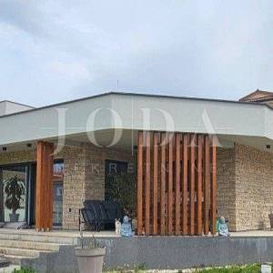 POPUST!!Moderna prizemnica kompletno opremljena,Kanfanar okolica