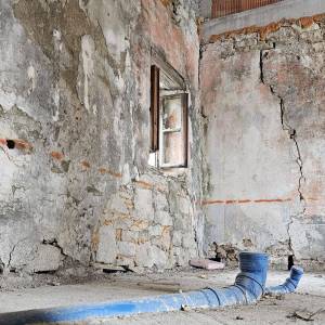 POPUST!PRILIKA!Kamena kuća u nizu sa panoramskim pogledom,BUJE okolica