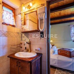 POSEDARJE - Vila s bazenom uz more- 2.redo od mora