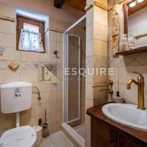 POSEDARJE - Vila s bazenom uz more- 2.redo od mora