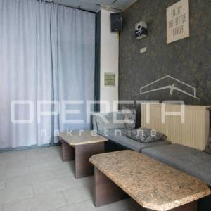 Poslovni prostor, tržnica i centar Oroslavja
