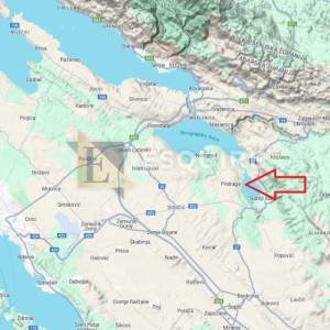 PRIDRAGA - Atraktivno građevinsko zemljište - 950m2