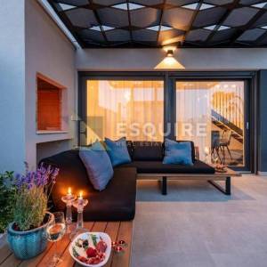 PRIVLAKA - Duplex vila s bazenom 3. red od mora - 190m2