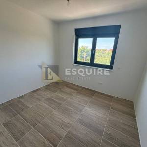 PRIVLAKA - Dvosoban stan A1 s vrtom - 93m2