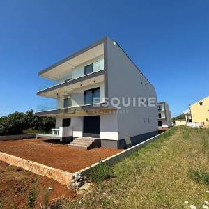 PRIVLAKA - Dvosoban stan A3 na 1. katu - 89m2