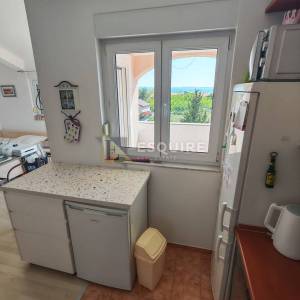 PRIVLAKA - Jednosoban apartman 350m od mora - 45m2