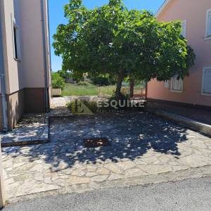 PRIVLAKA - Jednosoban apartman 350m od mora - 45m2