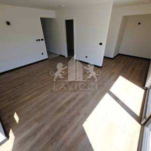 Privlaka – Penthouse apartman s bazenom i krovnom terasom 100 m od mora