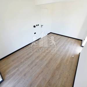 Privlaka – Penthouse apartman s bazenom i krovnom terasom 100 m od mora
