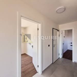 PRIVLAKA - Penthouse S5 s bazenom i pogledom na more - 90m2