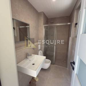 PRIVLAKA - predivna luksuzna duplex vila s bezenom!!