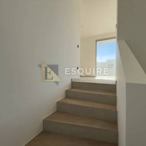 PRIVLAKA - predivna luksuzna duplex vila s bezenom!!