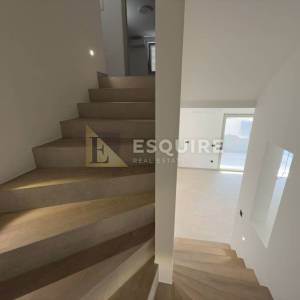 PRIVLAKA - predivna luksuzna duplex vila s bezenom!!