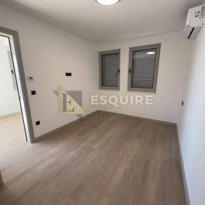 PRIVLAKA - predivna luksuzna duplex vila s bezenom!!