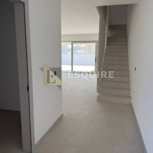 PRIVLAKA - predivna luksuzna duplex vila s bezenom!!