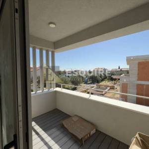 PRIVLAKA - predivna luksuzna duplex vila s bezenom!!