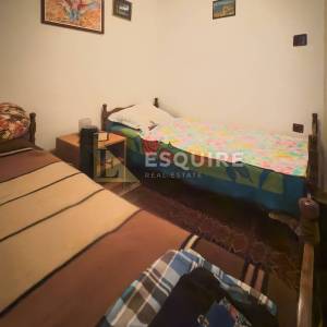 PRIVLAKA-SABUNIKE, Dvojna kuća s dva apartmana – 700 m od pješčane plaže!!