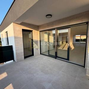 PRIVLAKA - Trosoban Penthouse S5 - 80m od mora