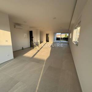 PRIVLAKA - Trosoban Penthouse S5 - 80m od mora