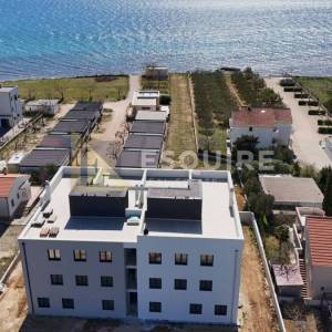 PRIVLAKA - Trosoban stan S5 na 1. katu, USELJIVO - 106m2