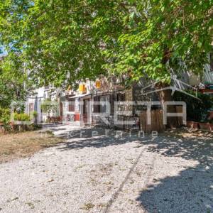 PRODAJA, 1,5 SOBAN STAN, ROVINJ - CENTAR, 35 m2, IZVRSNA LOKACIJA , DVOSTRANI, P