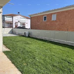 Prodaja apartmana u novogradnji, 5 minuta od plaže, Umag! A17