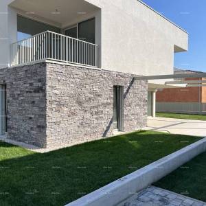 Prodaja apartmana u novogradnji, 5 minuta od plaže, Umag! A17