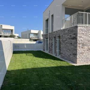 Prodaja apartmana u novogradnji, 5 minuta od plaže, Umag! A17