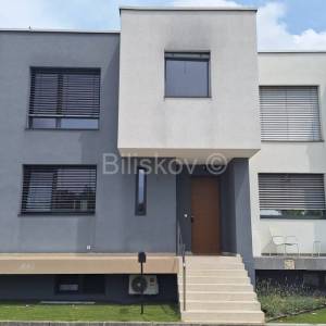 Prodaja, Blato, moderna četverosobna kuća 190m2, na 3 etaže, parking