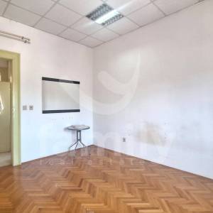 PRODAJA DVOSOBNI STAN ROVINJ CENTAR - POGLED NA MORE