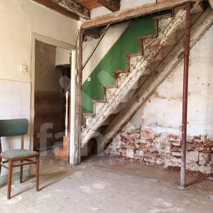 PRODAJA EKSKLUZIVNE TRADICIONALNE KUĆE U CENTRU VODNJANA