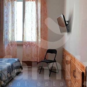 PRODAJA ELEGANTNOG DVOSOBNOG STANA S TERASOM - PULA CENTAR