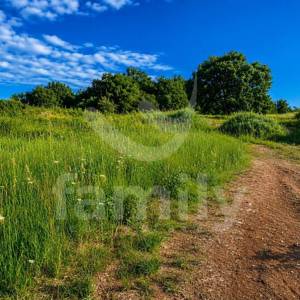 PRODAJA GRAĐEVINSKOG ZEMLJIŠTA U BLIZINI MORA